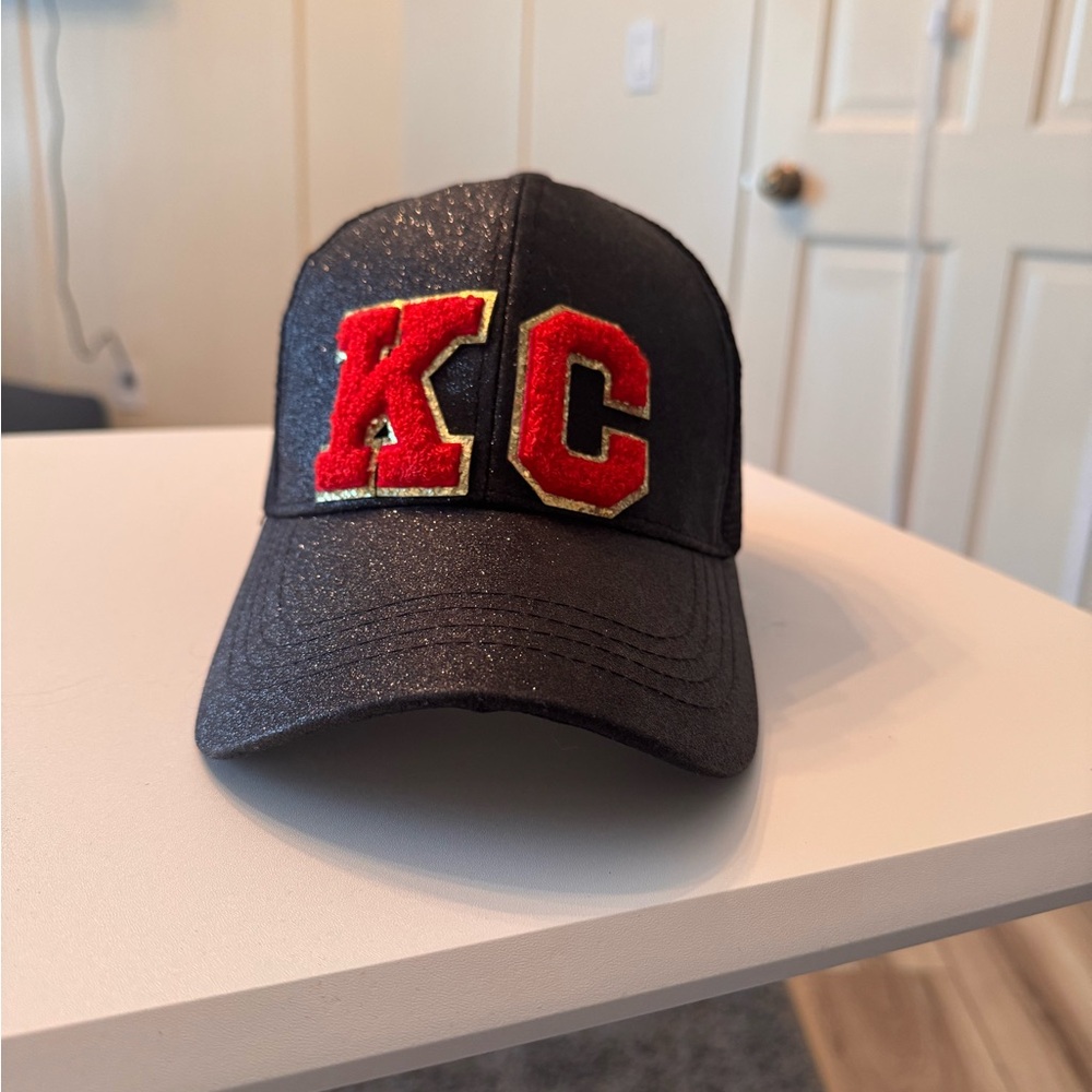 Black Glitter KC Chiefs Hat – C.C. Brand Adjustable Mesh Back